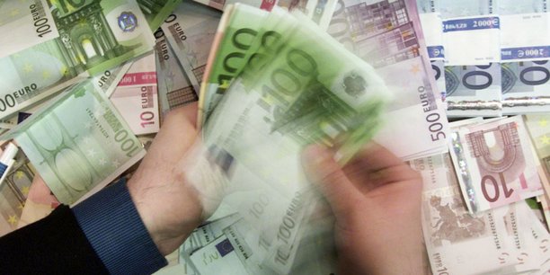 La "monnaie hélicoptère" : remède miracle face à la crise du coronavirus ? La "monnaie hélicoptère" : remède miracle face à la crise du coronavirus ?