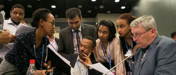 Centre africain pour la politique en matière de climat : « La réaction internationale à la pandémie pourrait aider la riposte mondiale à faire face à la menace existentielle du changement climatique » Centre africain pour la politique en matière de climat : « La réaction internationale à la pandémie pourrait aider la riposte mondiale à faire face à la menace existentielle du changement climatique »