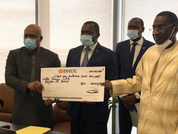 Accompagnement des secteurs touristique et hôtelier : La Bnde octroie 3.6 milliards de FCFA aux entreprises bénéficiaires du cht Accompagnement des secteurs touristique et hôtelier : La Bnde octroie 3.6 milliards de FCFA aux entreprises bénéficiaires du cht