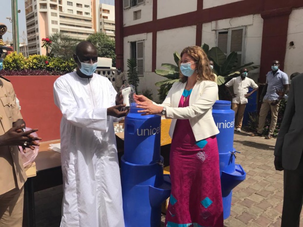 Réouverture des classes : L’Unicef met à la disposition du Men un lot d’équipements évalué à 198 millions FCFA Réouverture des classes : L’Unicef met à la disposition du Men un lot d’équipements évalué à 198 millions FCFA