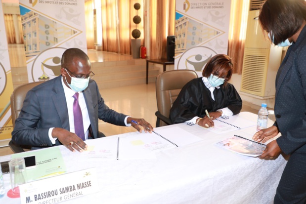 Direction générale des impôts et des domaines :  Signature des Contrats d’objectifs et de performance