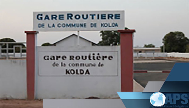 Soutiens aux secteurs des transports terrestres et de la culture : Macky Sall décaisse 6 milliards Soutiens aux secteurs des transports terrestres et de la culture : Macky Sall décaisse 6 milliards