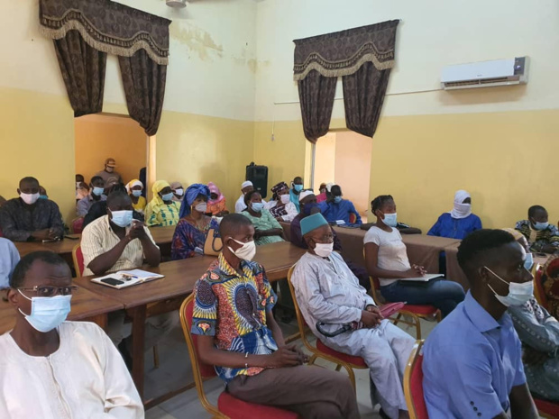 Le directeur général de la BNDE remet les financements aux bénéficiaires du crédit touristique et hôtelier de Tambacounda et annonce l’ouverture prochaine d’une agence Le directeur général de la BNDE remet les financements aux bénéficiaires du crédit touristique et hôtelier de Tambacounda et annonce l’ouverture prochaine d’une agence