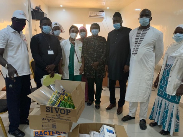 Lutte contre le Covid-19 : La Bnde remet des dons aux districts sanitaires de Dakar Lutte contre le Covid-19 : La Bnde remet des dons aux districts sanitaires de Dakar