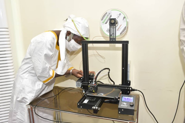 Riposte au Covid-19 : L’Unicef et l’ambassade d’Israël appuient la fabrication locale de visières Riposte au Covid-19 : L’Unicef et l’ambassade d’Israël appuient la fabrication locale de visières