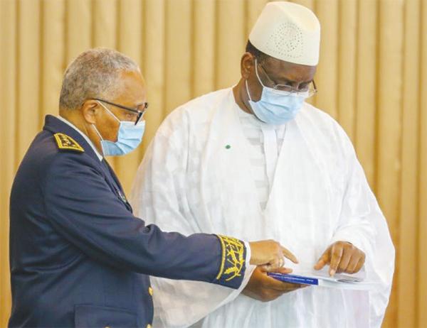 Présentation des rapports de l’Ige : Collin, franc devant Macky SALL Présentation des rapports de l’Ige : Collin, franc devant Macky SALL