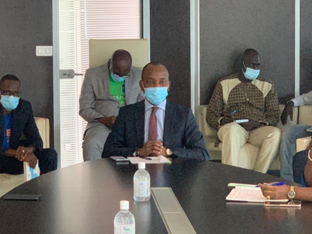 Relance économique au Sénégal : Ecobank lance son « dispositif Pme » Relance économique au Sénégal : Ecobank lance son « dispositif Pme »