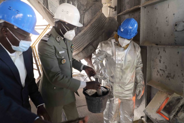 Douanes : Incinération d’importantes quantités de drogues estimées à plus de 100 milliards de FCFA Douanes : Incinération d’importantes quantités de drogues estimées à plus de 100 milliards de FCFA