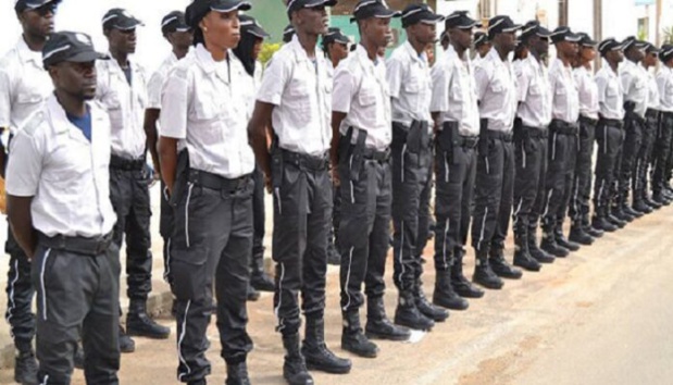 Pérennisation du modèle des assistants à la sécurité de proximité : Macky Sall veut un corps spécial pour les Asp Pérennisation du modèle des assistants à la sécurité de proximité : Macky Sall veut un corps spécial pour les Asp