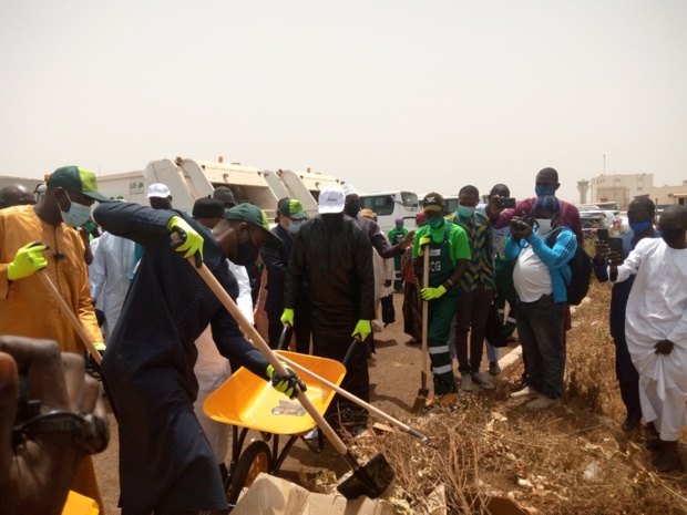 Aéroport international Blaise Diagne : Signature d’une convention avec l’UCG pour la gestion des déchets et du cadre de vie