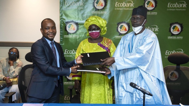 Financement de la relance du secteur du commerce : Ecobank Sénégal et Unacois Jappo signent une convention de 15 milliards de FCFA Financement de la relance du secteur du commerce : Ecobank Sénégal et Unacois Jappo signent une convention de 15 milliards de FCFA