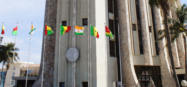 Formation en banque et finance : Le Cofeb ouvre les inscriptions pour sa 44e promotion Formation en banque et finance : Le Cofeb ouvre les inscriptions pour sa 44e promotion