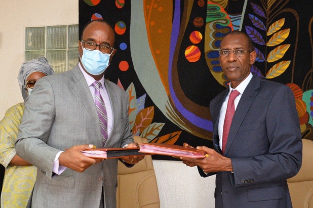 Création d’emplois, gestion des eaux pluviales : La Banque mondiale octroie un financement de plus de 150 milliards de Fcfa Création d’emplois, gestion des eaux pluviales : La Banque mondiale octroie un financement de plus de 150 milliards de Fcfa