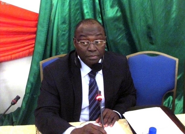 Tiémoko Meyliet Koné, Gouverneur de la BCEAO : « Conformément à la volonté des Chefs d’Etat, la CEDEAO doit avoir une monnaie unique à l’horizon 2020 » Tiémoko Meyliet Koné, Gouverneur de la BCEAO : « Conformément à la volonté des Chefs d’Etat, la CEDEAO doit avoir une monnaie unique à l’horizon 2020 »