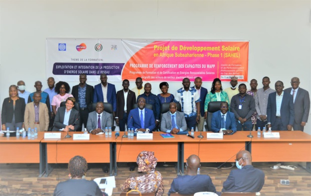 Renforcement des capacités des agents du secteur électrique de la Cedeao :  La Senelec et l’Eeeoa lancent le programme de formation et de certification en énergie renouvelable solaire