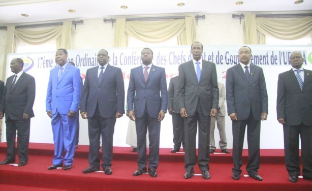 17ème Session des chefs d'Etat et de gouvernement de l'UEMOA :  Réussir ensemble le pari de l’Intégration 17ème Session des chefs d'Etat et de gouvernement de l'UEMOA :  Réussir ensemble le pari de l’Intégration