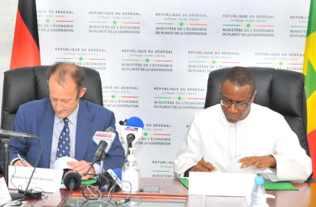 Appui aux Pme et aux énergies renouvelables :  L’Allemagne octroie une aide financière de 28 milliards de FCFA au Sénégal Appui aux Pme et aux énergies renouvelables :  L’Allemagne octroie une aide financière de 28 milliards de FCFA au Sénégal