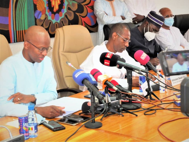 Accord cadre de bonification de prêts immobiliers aux fonctionnaires : Une occasion pour résorber plus de 37 mille demandes en instance pour 151 milliards de FCFA Accord cadre de bonification de prêts immobiliers aux fonctionnaires : Une occasion pour résorber plus de 37 mille demandes en instance pour 151 milliards de FCFA