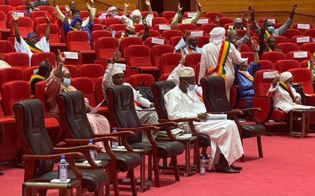 Mali : Adoption de la première partie de la loi de finances 2022