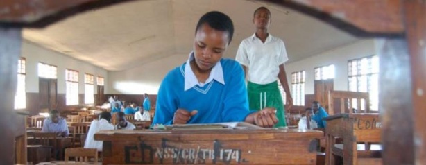 L'école doit être mis en cohérence avec les objectifs de développement L'école doit être mis en cohérence avec les objectifs de développement