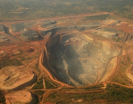 Afrique: Le Projet Afrique Extraction minière dévoile un plan d'activités ambitieux et détaillé Afrique: Le Projet Afrique Extraction minière dévoile un plan d'activités ambitieux et détaillé