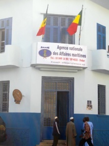 Pour recouvrer plus de 3 milliards de redevances sur le droit de trafic maritime (RDT), l’ANAM porte plainte contre les consignataires mauvais payeurs Pour recouvrer plus de 3 milliards de redevances sur le droit de trafic maritime (RDT), l’ANAM porte plainte contre les consignataires mauvais payeurs