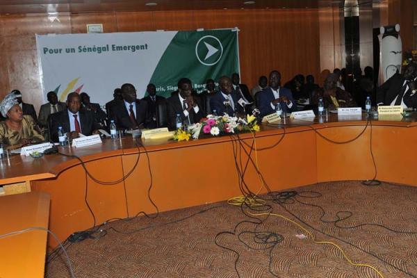Sénégal: Groupe consultatif – Le Sénégal à la quête de 1853 milliards à Paris Sénégal: Groupe consultatif – Le Sénégal à la quête de 1853 milliards à Paris