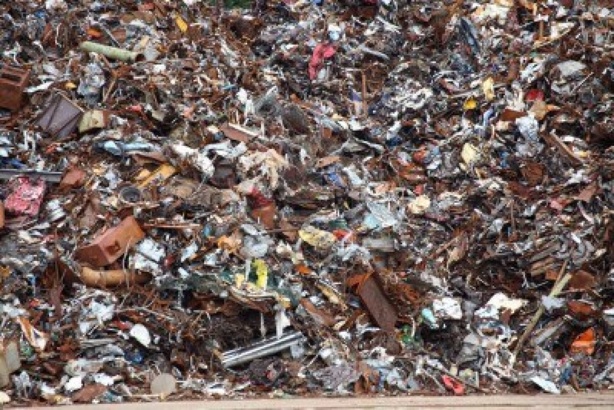 Sénégal: Interdiction d'exportation de la ferraille - Les Indiens «déchirent» le décret Sénégal: Interdiction d'exportation de la ferraille - Les Indiens «déchirent» le décret