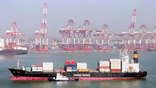 La croissance devrait ralentir en 2014 à 7,5%. Crédits photo AFP/STR La croissance devrait ralentir en 2014 à 7,5%. Crédits photo AFP/STR