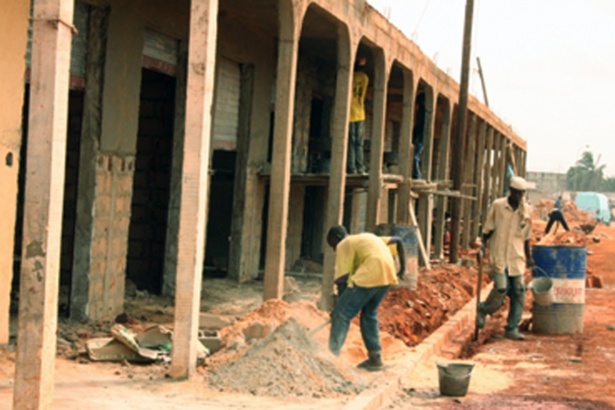 Lancement d’une plateforme pour la délivrance de l’autorisation de construire Lancement d’une plateforme pour la délivrance de l’autorisation de construire