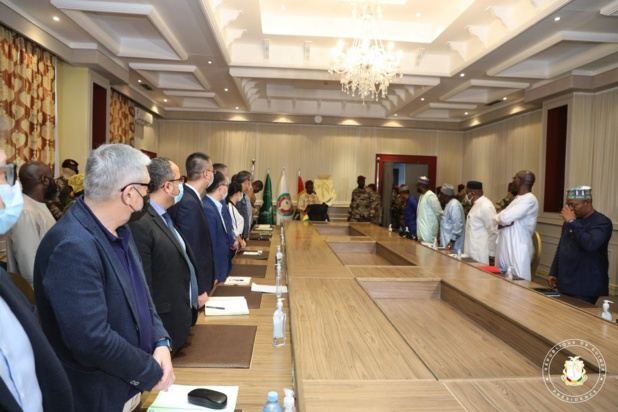 Guinée : Le colonel Doumbouya fixe un ultimatum aux compagnies minières Guinée : Le colonel Doumbouya fixe un ultimatum aux compagnies minières