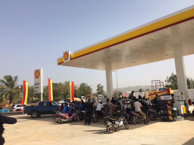 Mali : Le litre du Gasoil passe à 809 F CFA et le supercarburant à 811 FCFA à compter de ce 08 juin Mali : Le litre du Gasoil passe à 809 F CFA et le supercarburant à 811 FCFA à compter de ce 08 juin