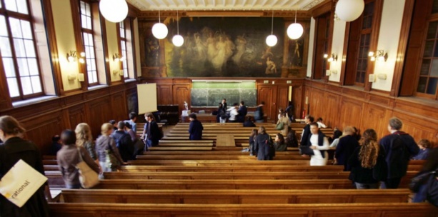 Internet va-t-il terrasser l'Education nationale ? Internet va-t-il terrasser l'Education nationale ?