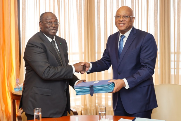 Banque centrale des Etats de l’Afrique de l’Ouest : Le nouveau gouverneur, Jean Claude Kassi Brou entre en fonction