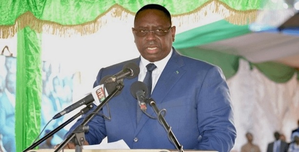 Macky Sall lors de la pose de la première pierre du pôle urbain de Diamniadio