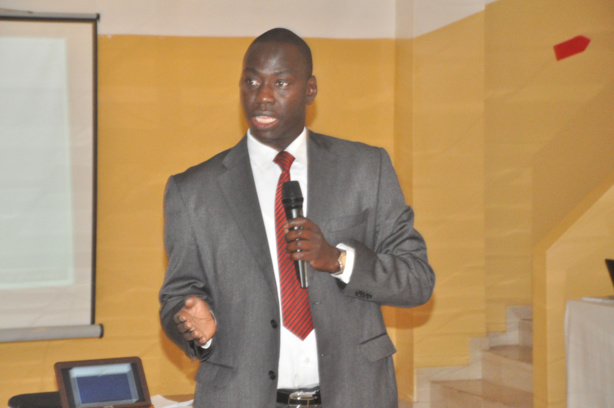 Souleymane Séne,chef de la division chargé de la stratégie et des politiques d'endettement à la Direction de la dette publique Souleymane Séne,chef de la division chargé de la stratégie et des politiques d'endettement à la Direction de la dette publique