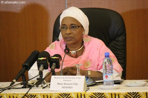 Mme Bouaré Fily Sissoko , ministre de l'économie et des finances du Mali Mme Bouaré Fily Sissoko , ministre de l'économie et des finances du Mali
