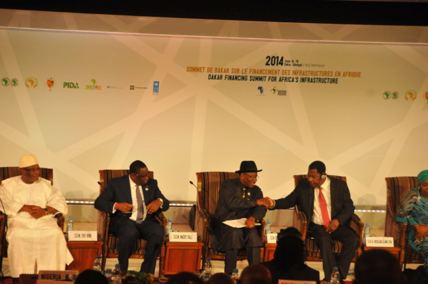 De gauche à droite les présidents Ibrahim Boubacar Keita du Mali, Macky Sall du Sénégal, Jonathan Goodluck du Nigéria et Yayi Boni du Bénin De gauche à droite les présidents Ibrahim Boubacar Keita du Mali, Macky Sall du Sénégal, Jonathan Goodluck du Nigéria et Yayi Boni du Bénin