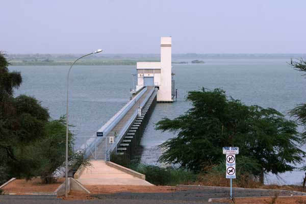 Saint-Louis: un projet de l'Office du lac de Guiers va faciliter l'accès à l'eau Saint-Louis: un projet de l'Office du lac de Guiers va faciliter l'accès à l'eau