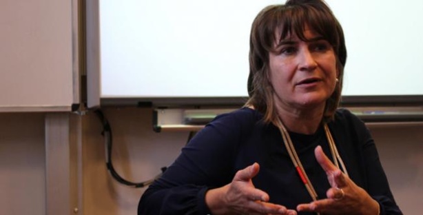 Lilianne Ploumen , ministre néerlandais du Commerce extérieur et de la Coopération internationale Lilianne Ploumen , ministre néerlandais du Commerce extérieur et de la Coopération internationale