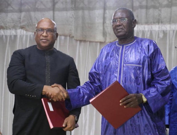 Financement de la phase pilote du projet de remplacement des véhicules de transport « 7 places » : La Bnde et la Der/Fj accordent 3,2 milliards de FCFA à Aftu Financement de la phase pilote du projet de remplacement des véhicules de transport « 7 places » : La Bnde et la Der/Fj accordent 3,2 milliards de FCFA à Aftu