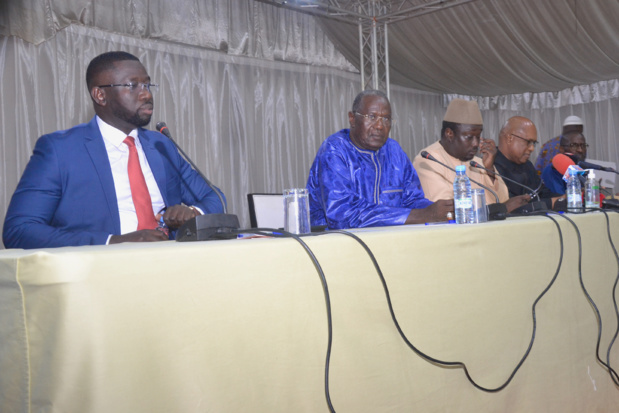 Renouvellement du parc automobile du transport urbain de Dakar : 25 milliards FCFA pour la phase pilote d’un programme d’acquisition de 1000 bus Renouvellement du parc automobile du transport urbain de Dakar : 25 milliards FCFA pour la phase pilote d’un programme d’acquisition de 1000 bus