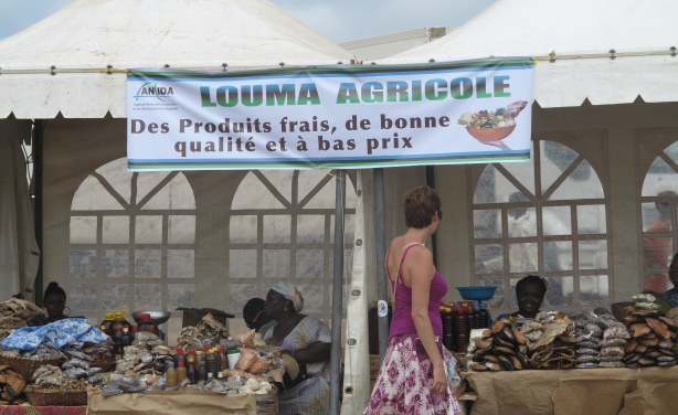 Le Louma Agricole, une opportunités offert aux producteurs locaux pour écouler leur production(Photo Allafrica) Le Louma Agricole, une opportunités offert aux producteurs locaux pour écouler leur production(Photo Allafrica)