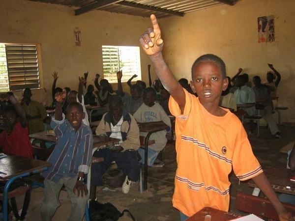 SENEGAL: L'UNICEF préconise "une profonde réflexion" sur les performances scolaires SENEGAL: L'UNICEF préconise "une profonde réflexion" sur les performances scolaires