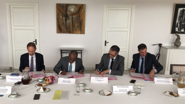 Accès au financement des Pme sénégalaises : Proparco et Ecobank Sénégal signent deux garanties de portefeuille Accès au financement des Pme sénégalaises : Proparco et Ecobank Sénégal signent deux garanties de portefeuille