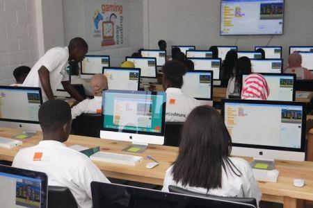 L’Afrique a besoin de former 650 millions de personnes aux compétences numériques d’ici 2030 (rapport)