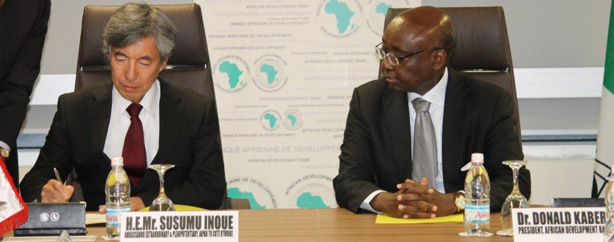 La BAD et le Japon signent accord de prêt de 300 millions de dollars pour soutenir le secteur privé en Afrique