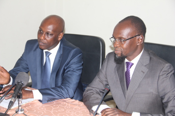 De gauche à droite Monsieur Ibrahima Wade Directeur général du Bureau opérationnel de suivi du Plan Sénégal émergent (BOS) et Monsieur Saer Niang Directeur général de l’Autorité de régulation des marchés publics (ARMP) De gauche à droite Monsieur Ibrahima Wade Directeur général du Bureau opérationnel de suivi du Plan Sénégal émergent (BOS) et Monsieur Saer Niang Directeur général de l’Autorité de régulation des marchés publics (ARMP)