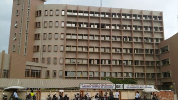 Bons et obligations du trésor : Le Togo encaisse 30,208 milliards de FCFA au niveau du marché financier de l’UEMOA. Bons et obligations du trésor : Le Togo encaisse 30,208 milliards de FCFA au niveau du marché financier de l’UEMOA.