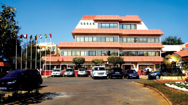 ENSEIGNEMENT DES SCIENCES DE GESTION : Le Cesag en leader ENSEIGNEMENT DES SCIENCES DE GESTION : Le Cesag en leader